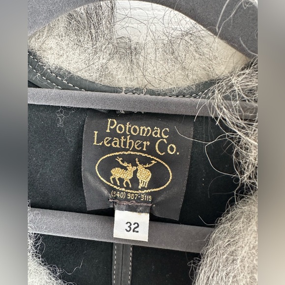 Potomac Leather Grey Vest with Faux Fur Collar - Picture 4 of 4